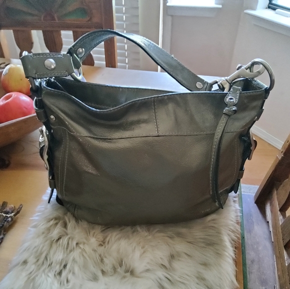 Authentic COACH Zoe Handbag EUC - Picture 8 of 16